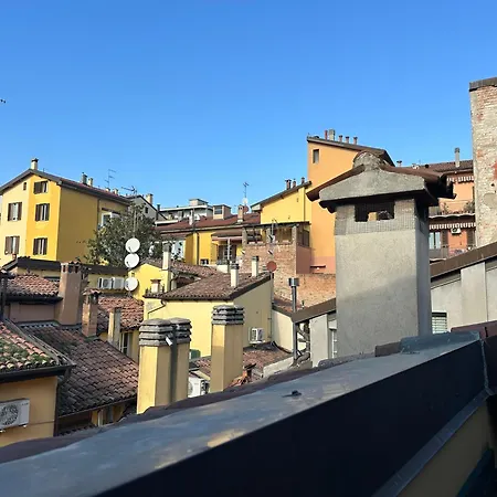 Essenza Bologna
